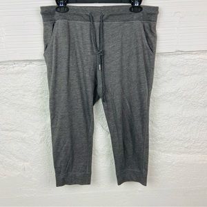 CHAMPION gray draw string cropped sweat comfy pants size medium